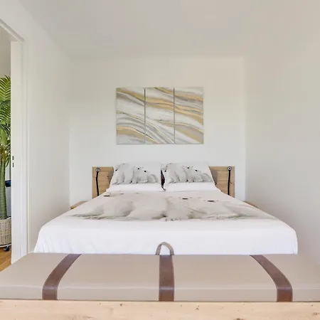アパート Luxury 75m2 With Eiffel Tower View, Metro 1 Min, Parking