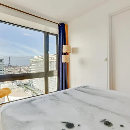 Luxury 75m2 With Eiffel Tower View, Metro 1 Min, Parking *
