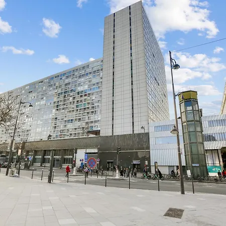 Luxury 75m2 With Eiffel Tower View, Metro 1 Min, Parking