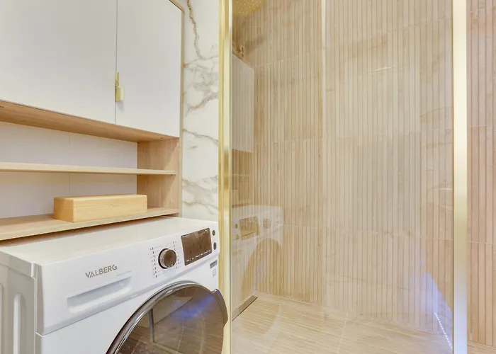 Luxury 75m2 With Eiffel Tower View, Metro 1 Min, Parking パリ